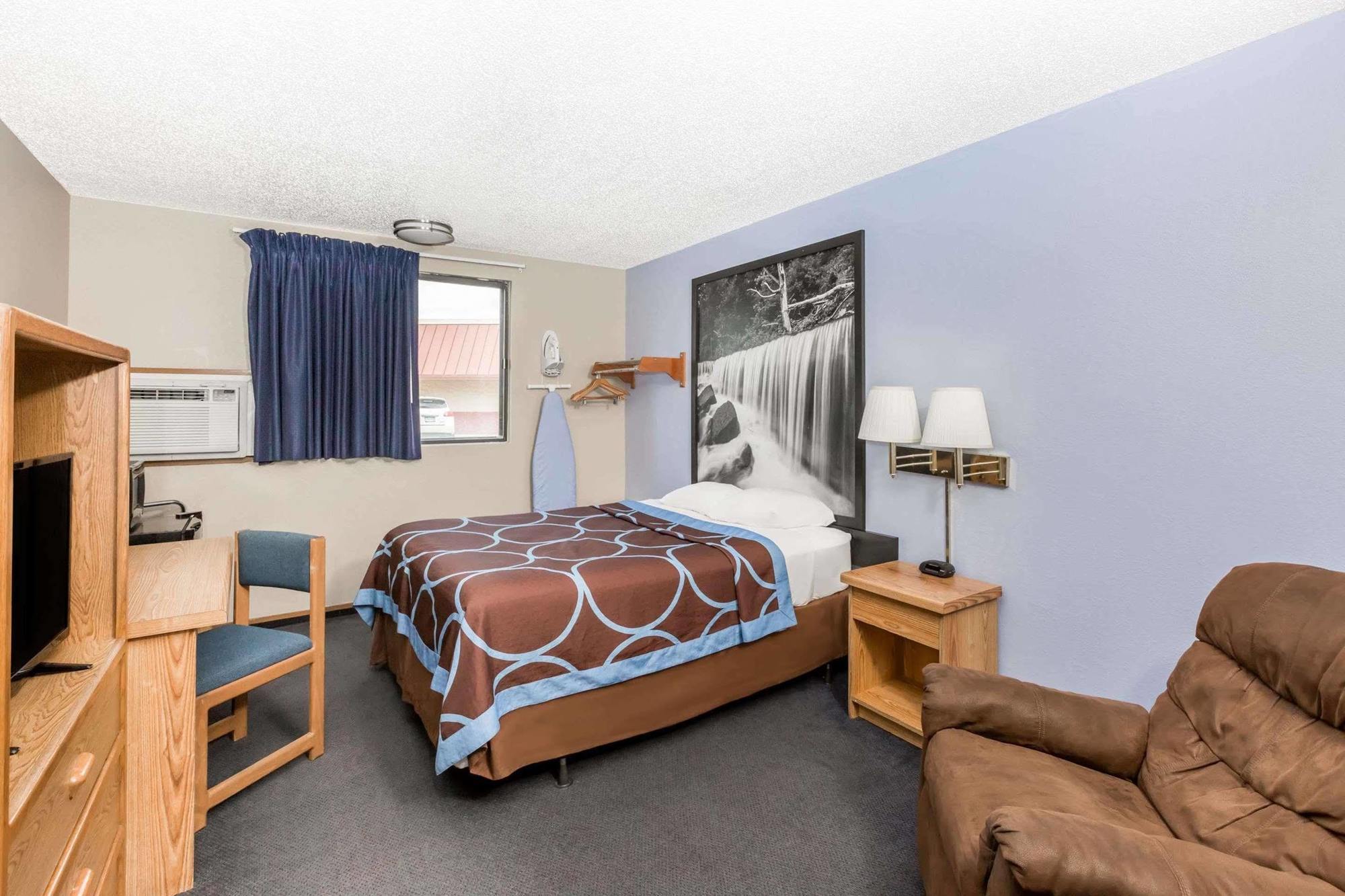 Super 8 By Wyndham Manhattan Ks Экстерьер фото